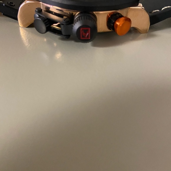 Men’s stylish watch brand new - Picture 2 of 4